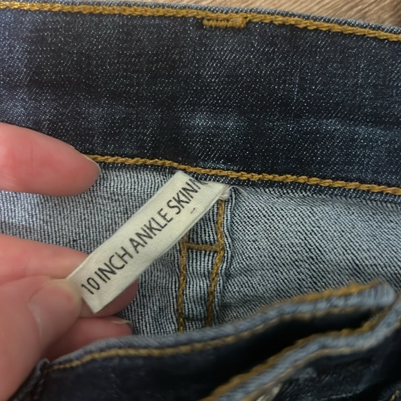 Rag & Bone 10 Inch Ankle Skinny Jeans Raw Hem  Size 25 - Picture 4 of 9